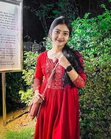 female Call Girls in Surat